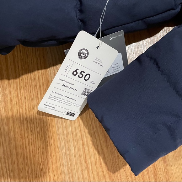 40. BNWT Eddie Bauer Yukon Parka SZ M Atlantic Navy Blue - Picture 9 of 11